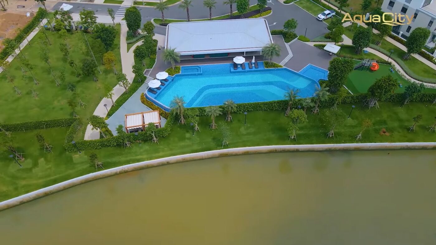 hình ảnh tiến độ clubhouse Aqua City
