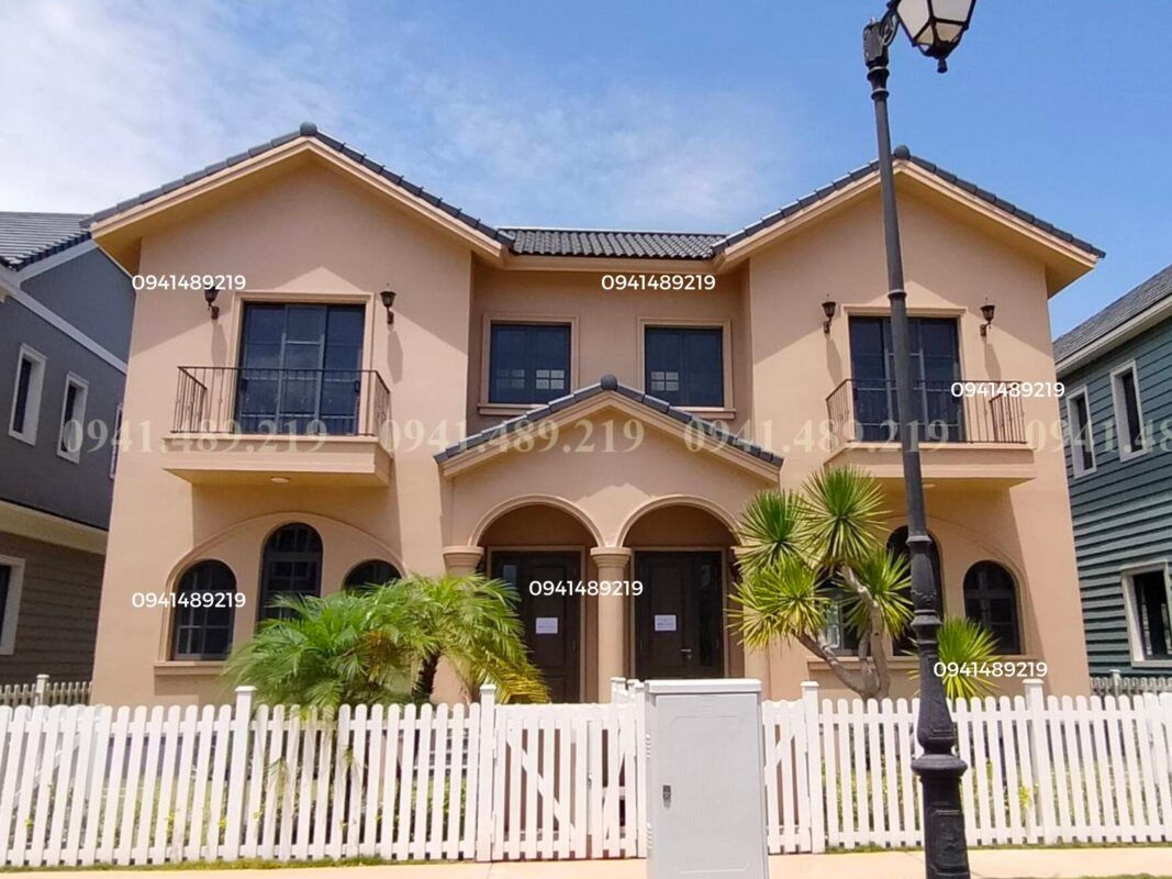 Cho thuê Villa 3 phòng ngủ novaworld phan thiết khu 3.7 Florida 1